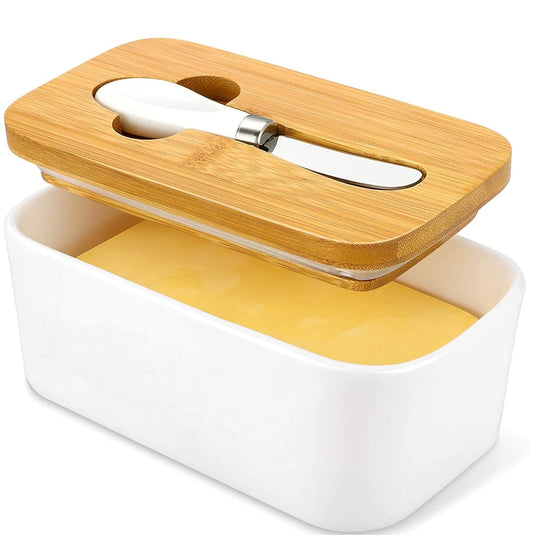 “Fresh Butter, No Mess – Smart Storage with Built-in Cutter!”